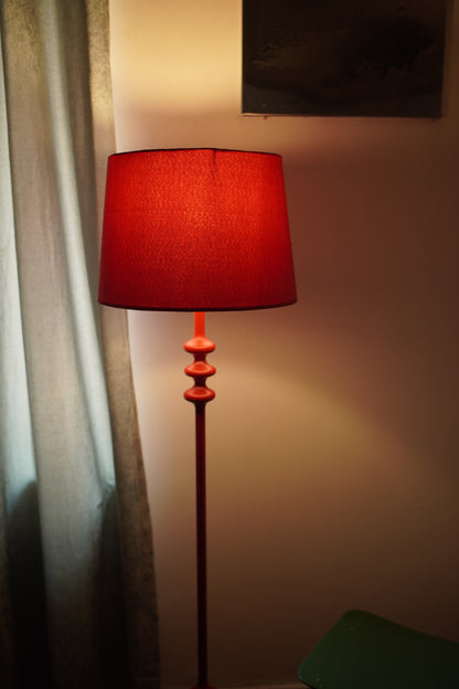 Marjan Lamp