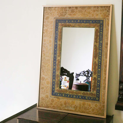 Firdous-Mirror-Mughal-Minature