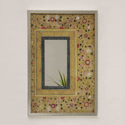 Purana Lahore Mirror